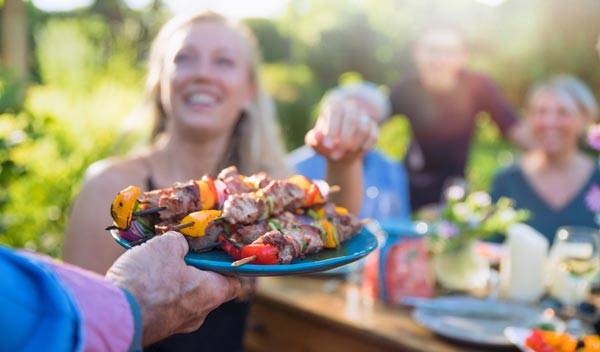 Quelle est la différence entre un barbecue au gaz et au charbon ?