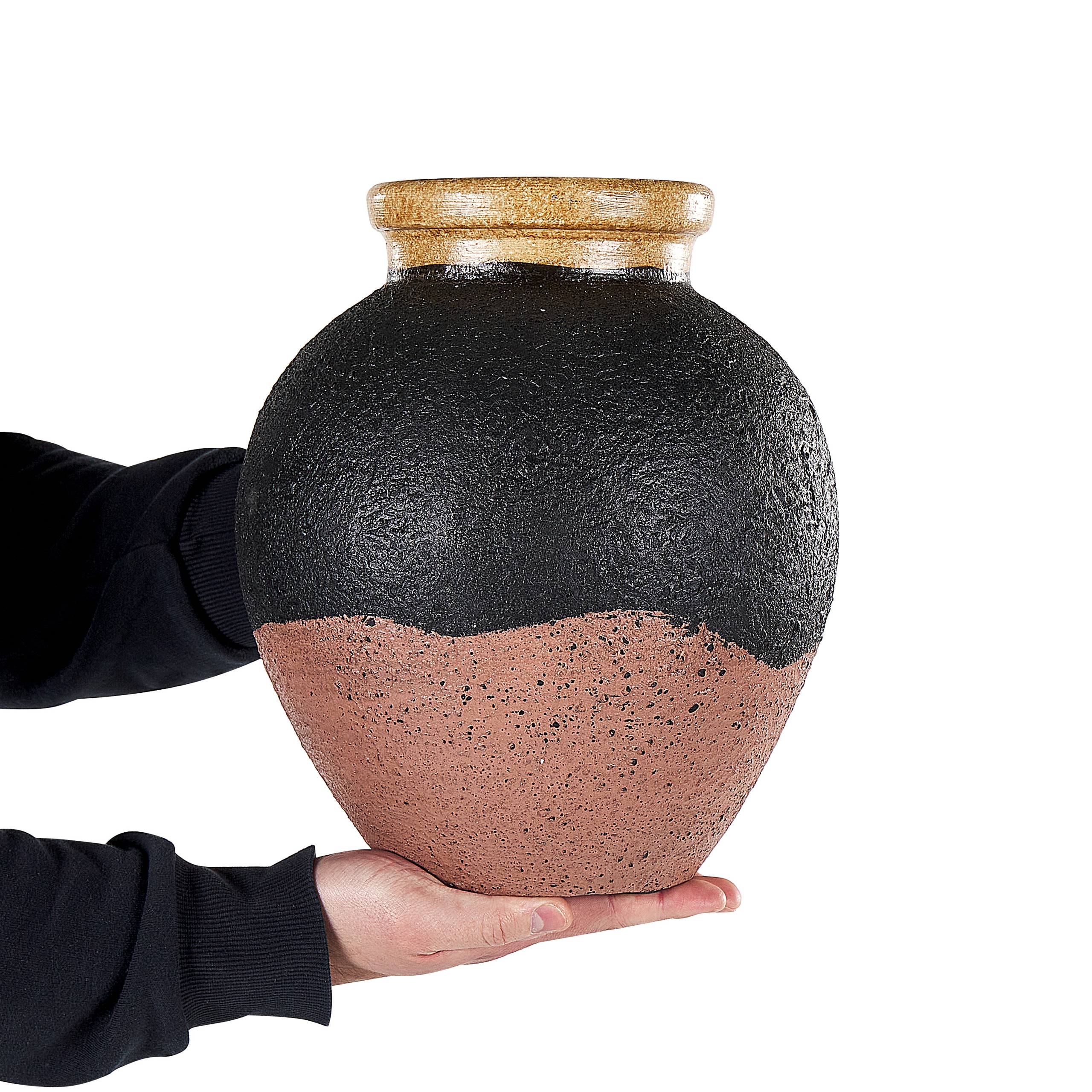 Beliani - Vase décoratif Terre cuite Noir DAULIS - 27x27x31- Beliani - Image 4
