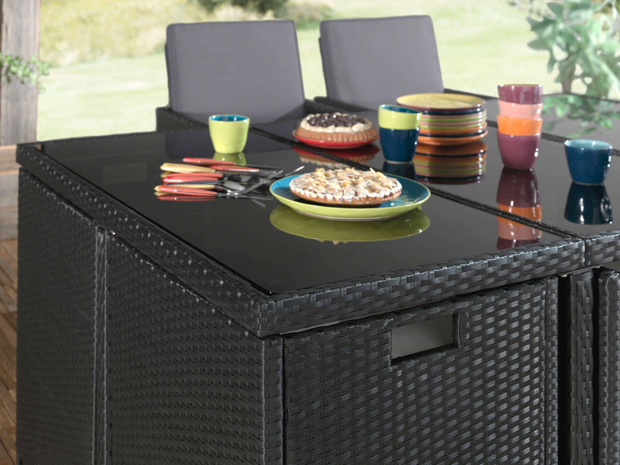 Best Mobilier - Fira - Salon de jardin encastrable 10 places - en résine tressée - Noir avec coussins gris + housse de protection - Best Mobilier - Imagen 6
