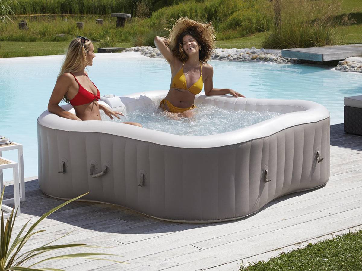 Infinite Spa - Spa gonflable Élite Plus trèfle Bulles 4 places + Accessoires offerts - Infinite Spa - Image 4
