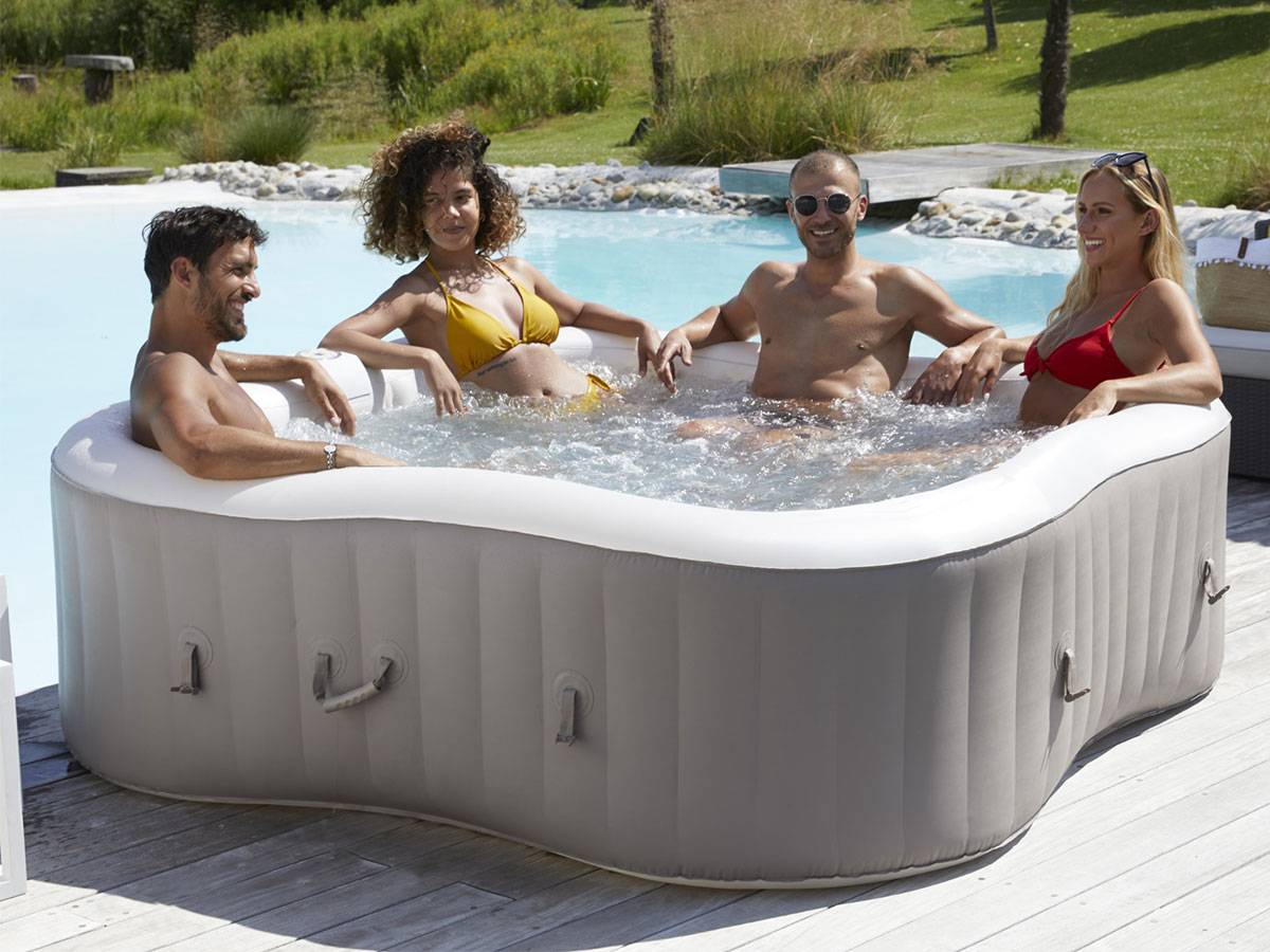 Infinite Spa - Spa gonflable Élite Plus trèfle Bulles 4 places + Accessoires offerts - Infinite Spa - Image 2