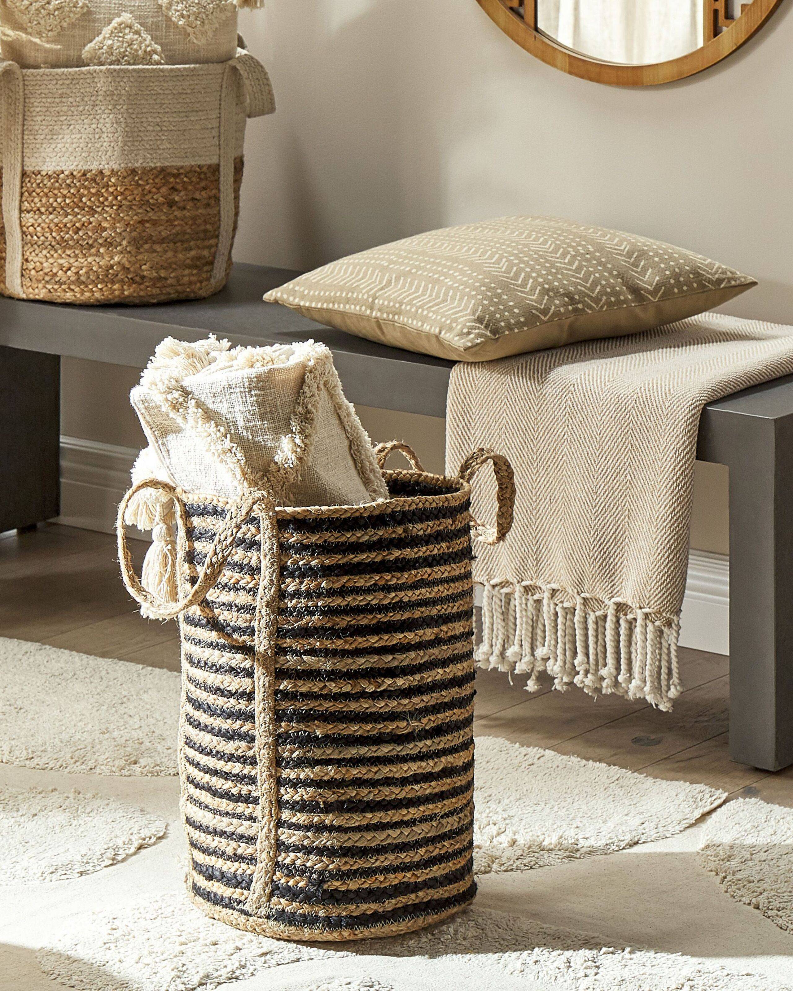 Beliani - Panier Beige et Noir en Jute 26 cm de Diamètre Corbeille à Linge Faite Main Tressée Rangement pour Intérieur Accessoire Rangement - Imagen 2