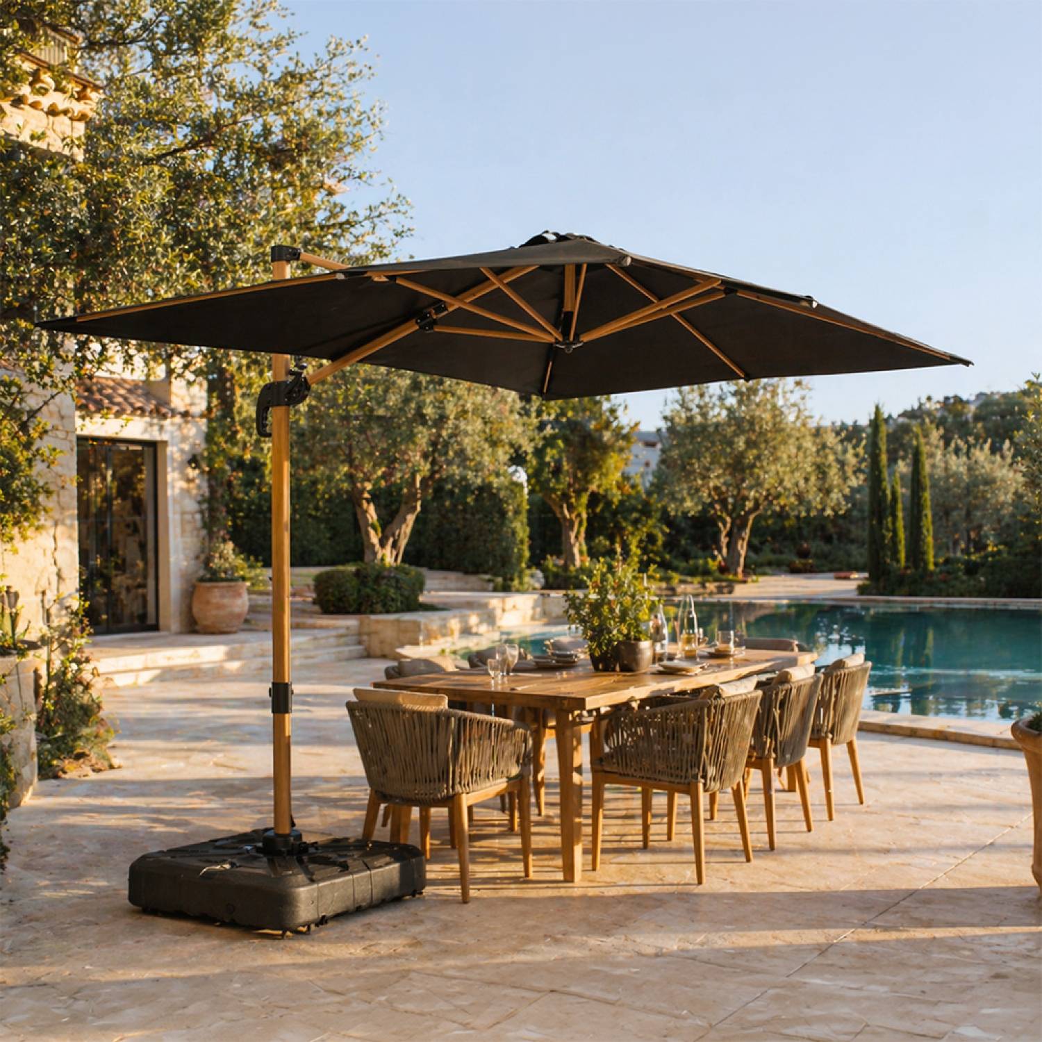 Parasol rectangulaire 2x3m déporté rotatif vert structure effet bois PIANA - Image 2