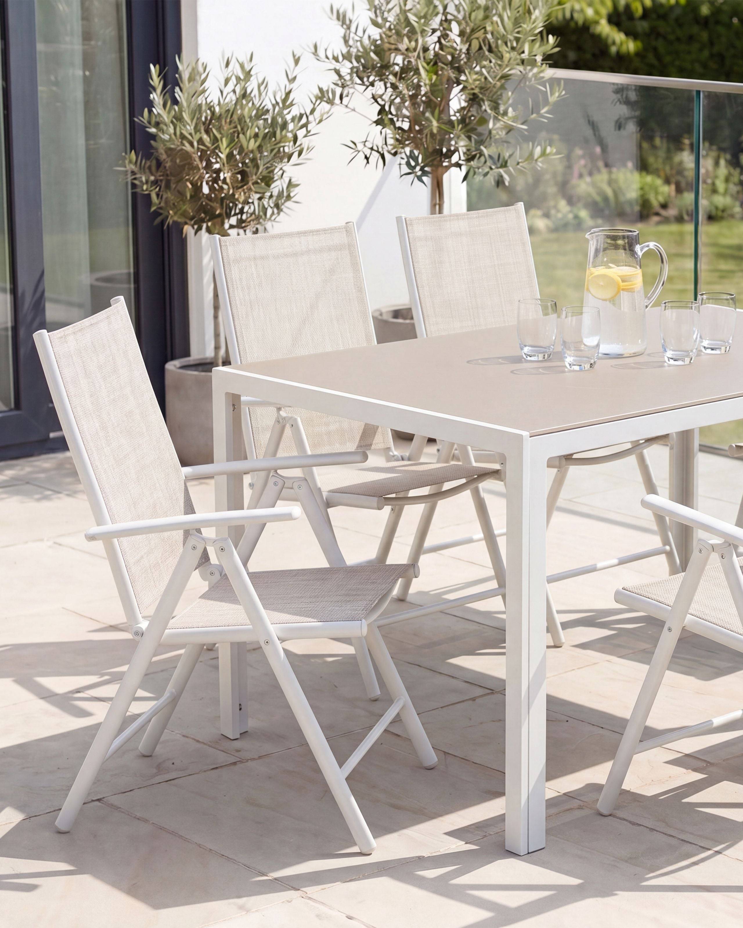Beliani - Chaise de jardin Aluminium Beige CATANIA - 54x65x103- Beliani - Image 1