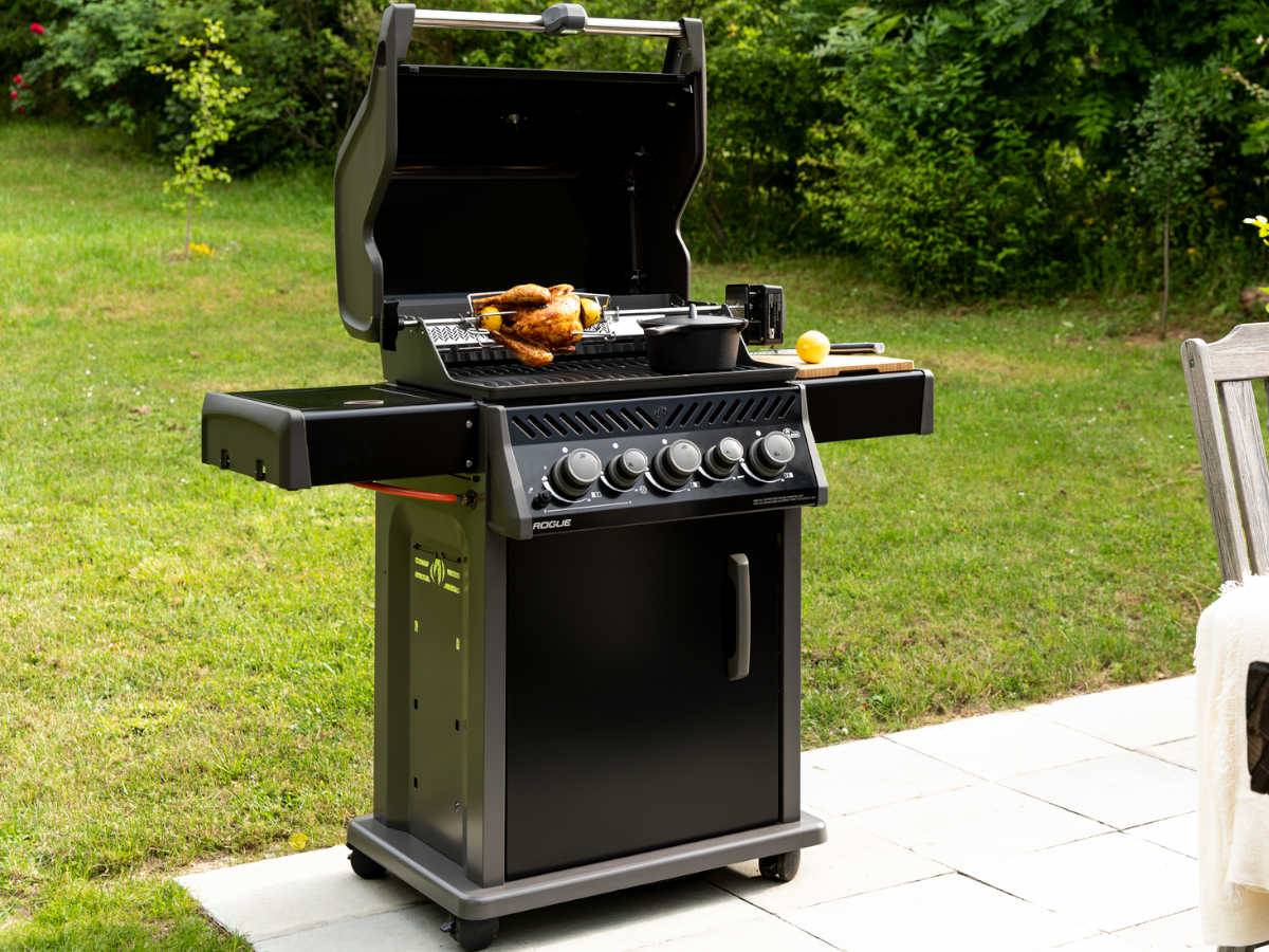 Napoleon - Barbecue à gaz Rogue 425 RSB-1 + Housse de protection - Napoleon - Imagen 5