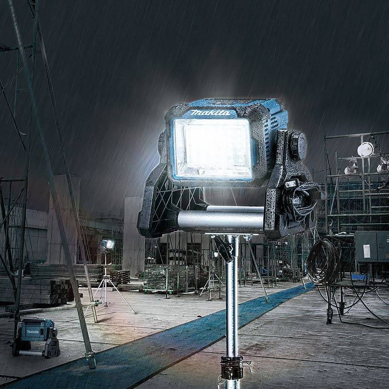Lampe de chantier 14,4 à 18V LXT 3000 lm - MAKITA - DEADML811 - Image 3