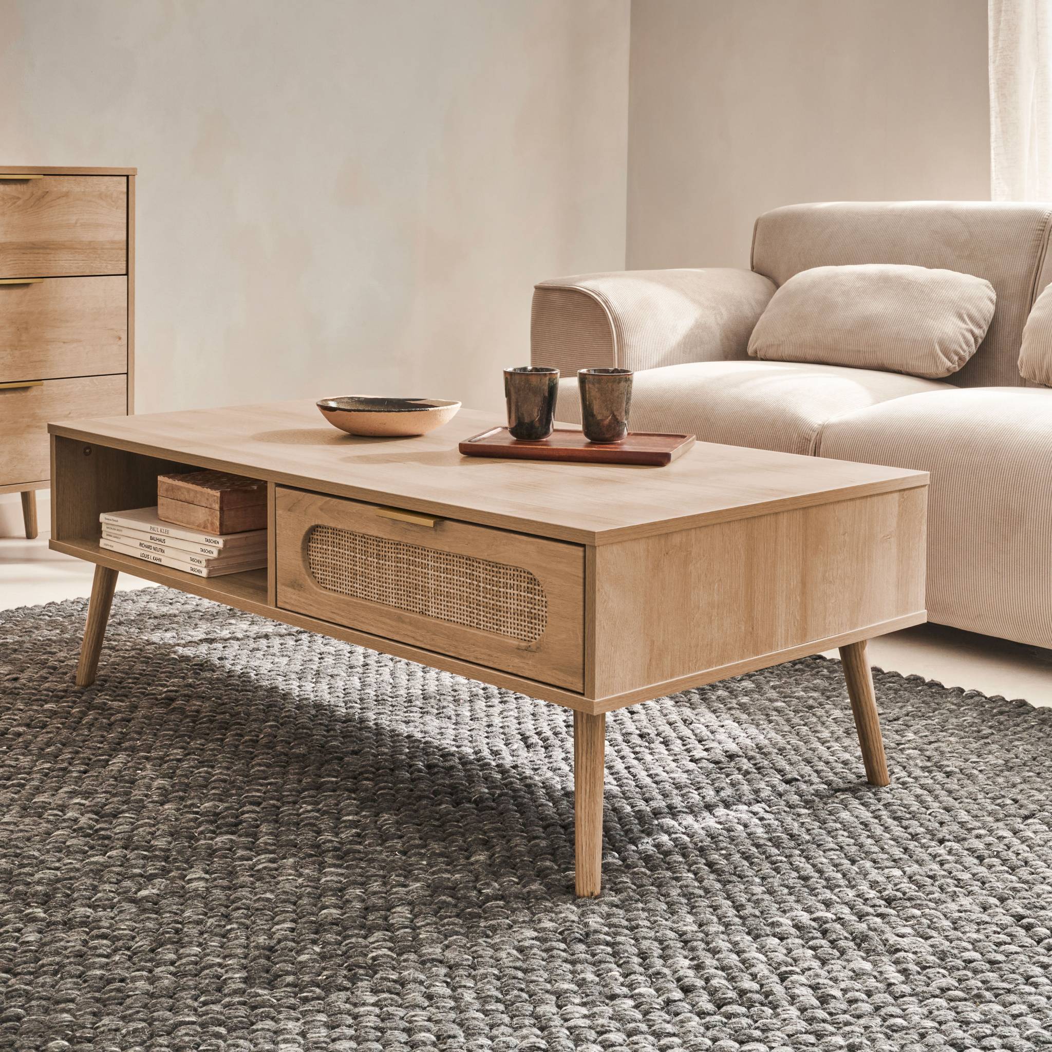 Table basse. Eva.  scandinave en cannage arrondi et en décor bois. 1 tiroir réversible L110 x l59 x H39cm | sweeek - Image 3