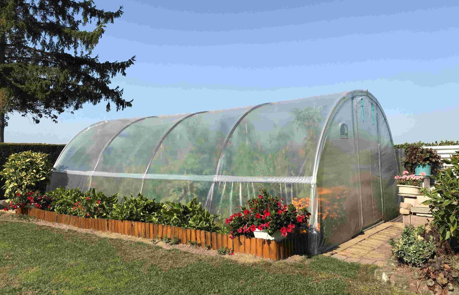 Serre tunnel de jardin - 16m² -  3,7 x 4,5 m - pieds arrondis - polyéthylène haute densité - aérations latérales - LES SERRES TONNEAU - Image 1