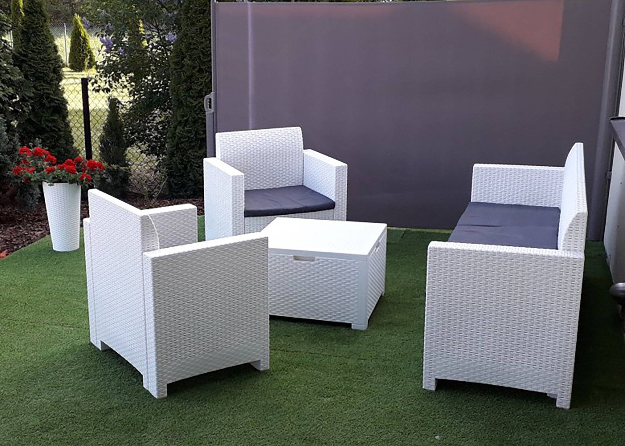Dmora - Ensemble Salon de Jardin Venus Blanc 5 Places Anti-choc Imperméable, avec Table Basse, Made in Italy - Imagen 4