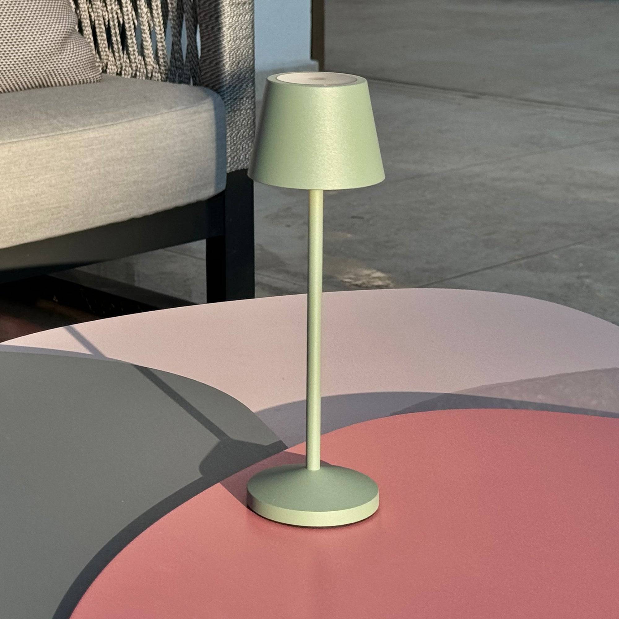 Lumisky - 9 Lampes de table EMILY Vert + base de chargement - Imagen 7