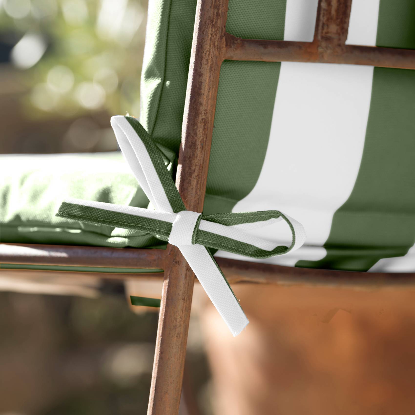 Home Maison - Coussin de fauteuil assise et dossier imperméable à rayures ARCACHON - HOME MAISON - Polyester - Vert Olive - Image 3