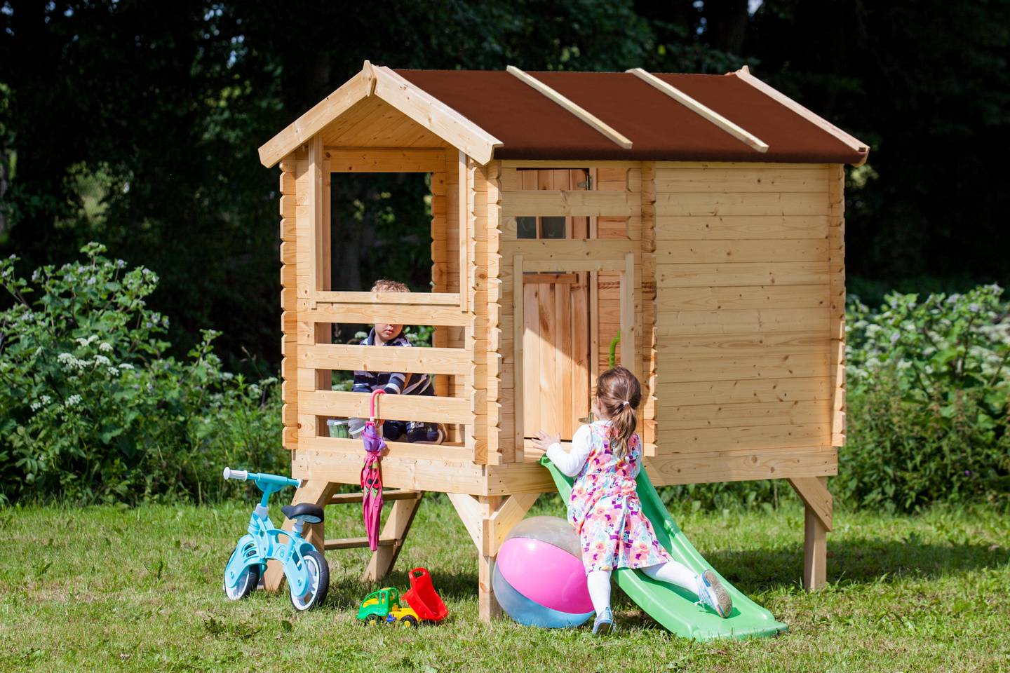 Timbela - Maisonnette en bois 82x146xH205 cm / 1.1 m² avec toboggan - Maison jardin enfant exterieur bois - 19 mm d’épaisseur - Timbela M501C - Imagen 5