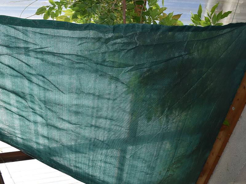 Maille Store - Voile d'ombrage - Vert - Forme triangle - 185g/m² Vert/Noir 2.5 x 2.5 x 3.5 - Imagen 2