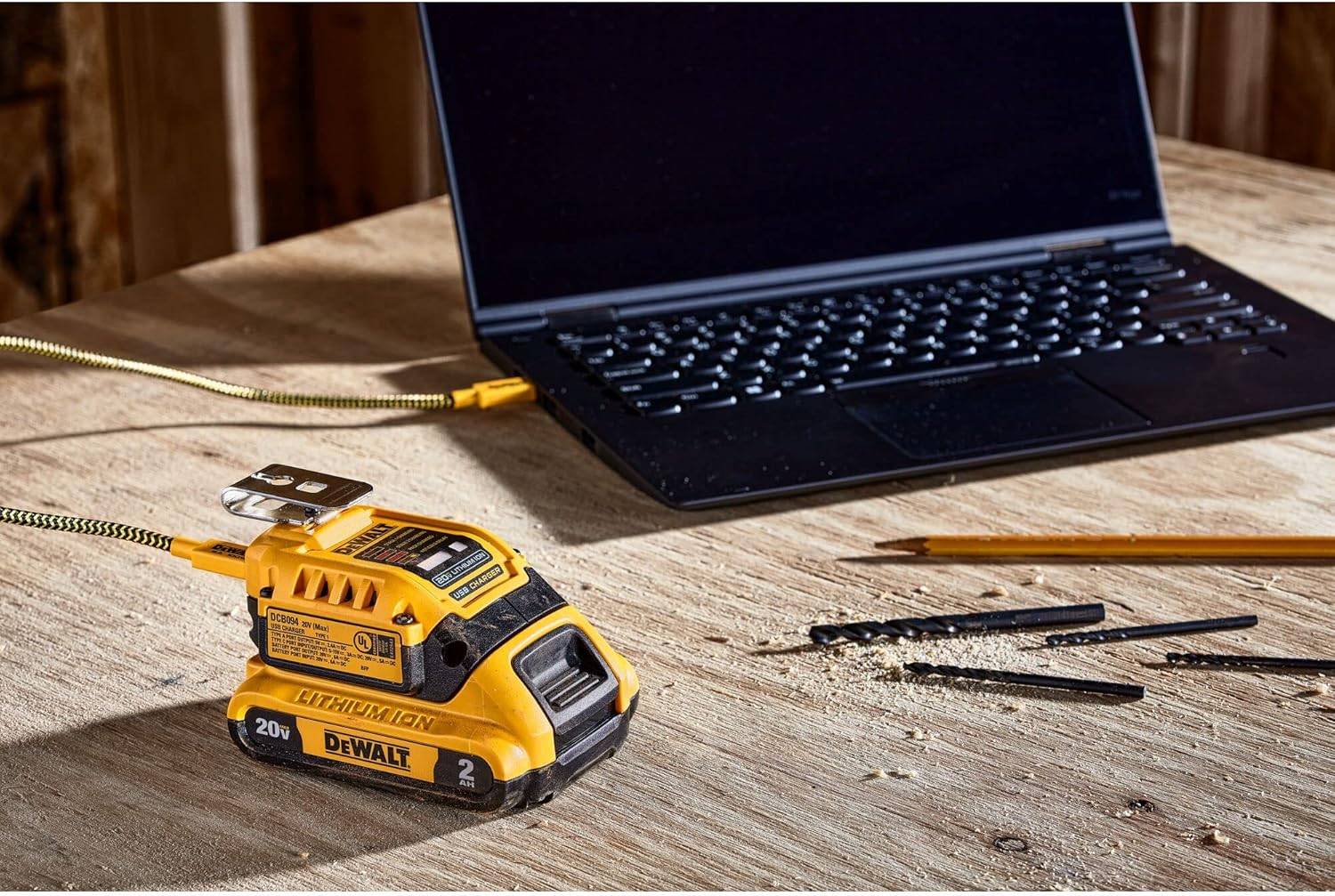 Chargeur portable XR 5A 18V / 54V - DEWALT - DCB094K-QW - Image 2