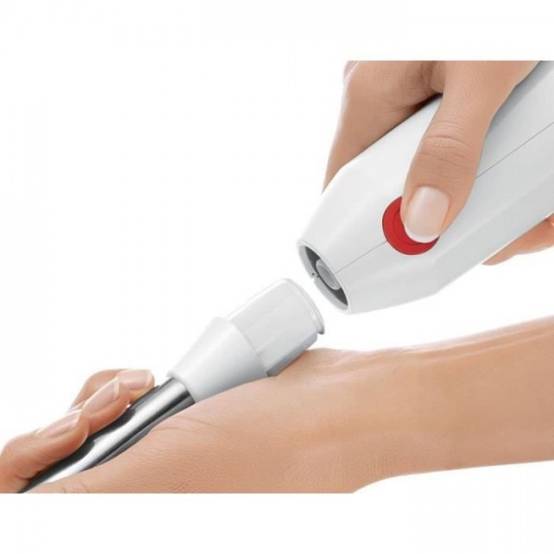 Bosch - Mixeur Electrique plongeant BOSCH ErgoMixx MSM64110 - 450W - Pied inox - 4 lames aiguisées - 2 vitesses - Bol gradué 600ml - blanc/rouge - Image 4