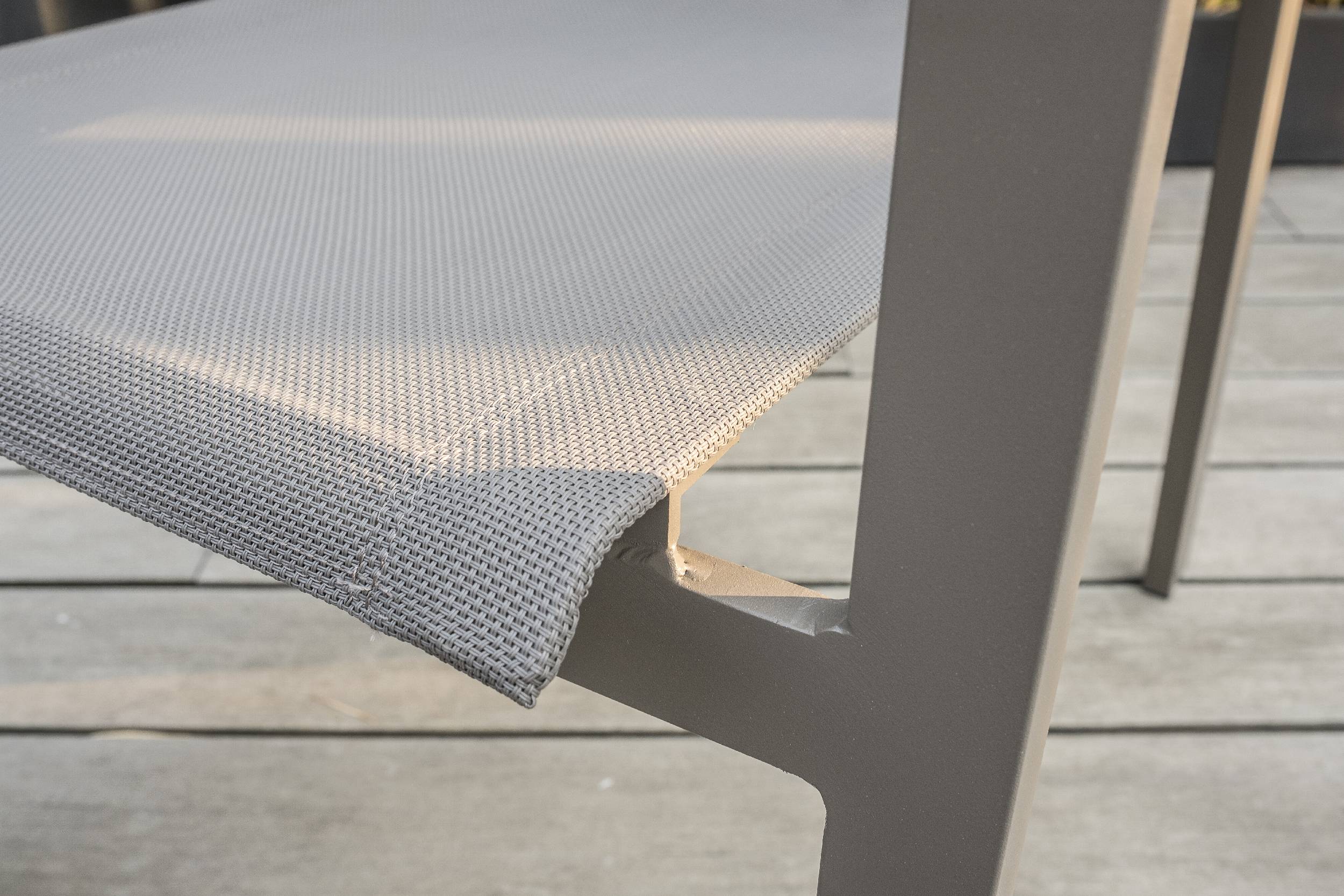 Dcb Garden - Lot de 2 fauteuils de jardin ZAHARA en aluminium et textilène taupe - DCB GARDEN - Imagen 4