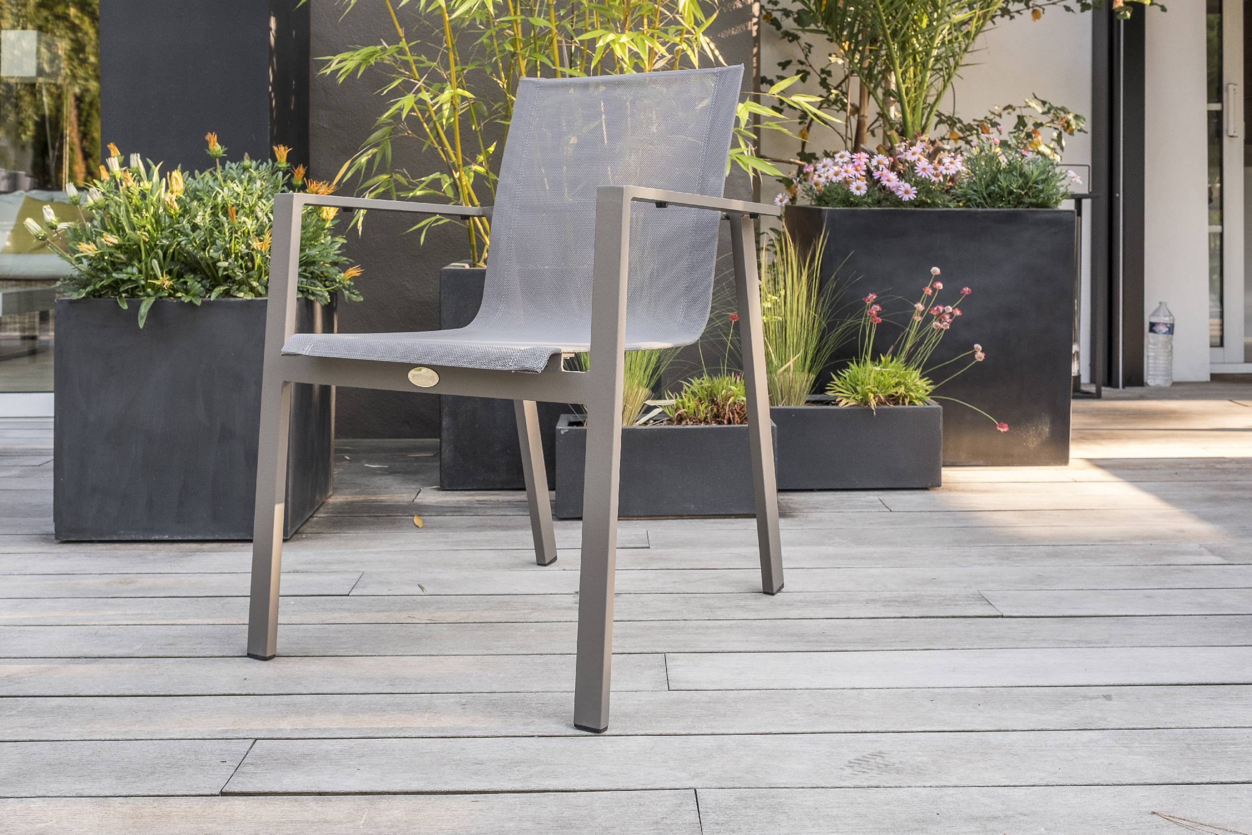 Dcb Garden - Lot de 2 fauteuils de jardin ZAHARA en aluminium et textilène taupe - DCB GARDEN - Imagen 1