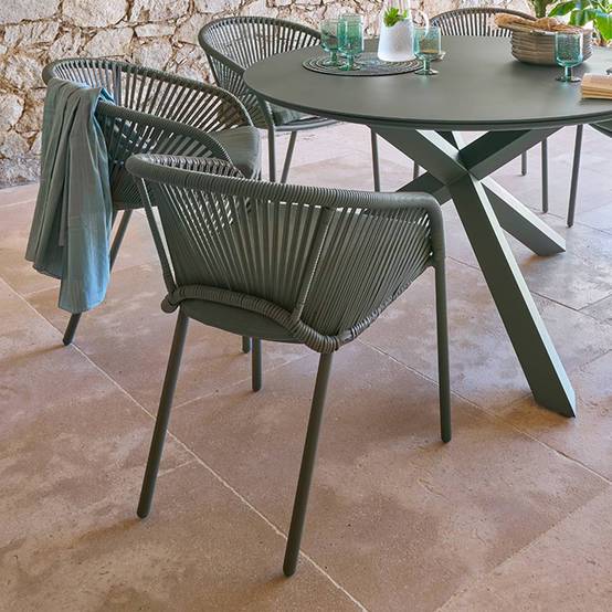 Hesperide - Fauteuil de jardin Oryon empilable vert laurier Hespéride - Image 1