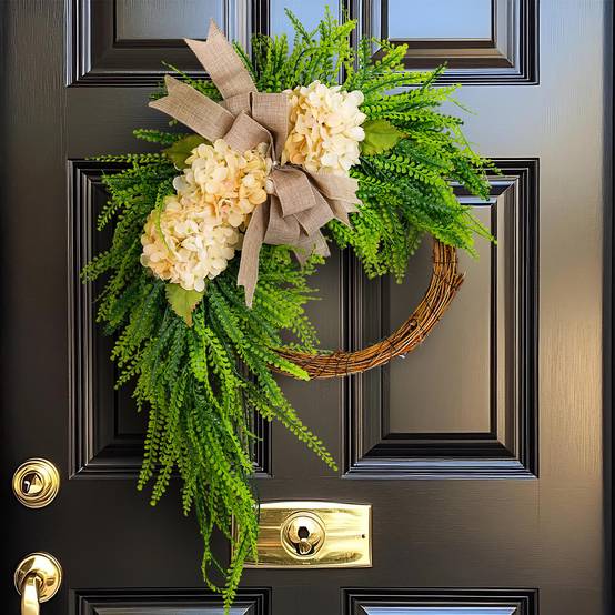 1 couronne d'hortensias blancs artificiels pour la porte d'entrée, décoration de Noël pour la porte d'entrée, le mur et la fenêtre. - Image 1