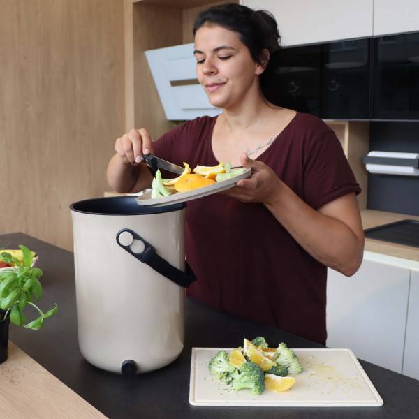 Ferme Du Moutta - Lot de 2 Bokashi Organko 2 Blanc (9,6L) + 1 kg d'Activateur EM-1 - Imagen 4