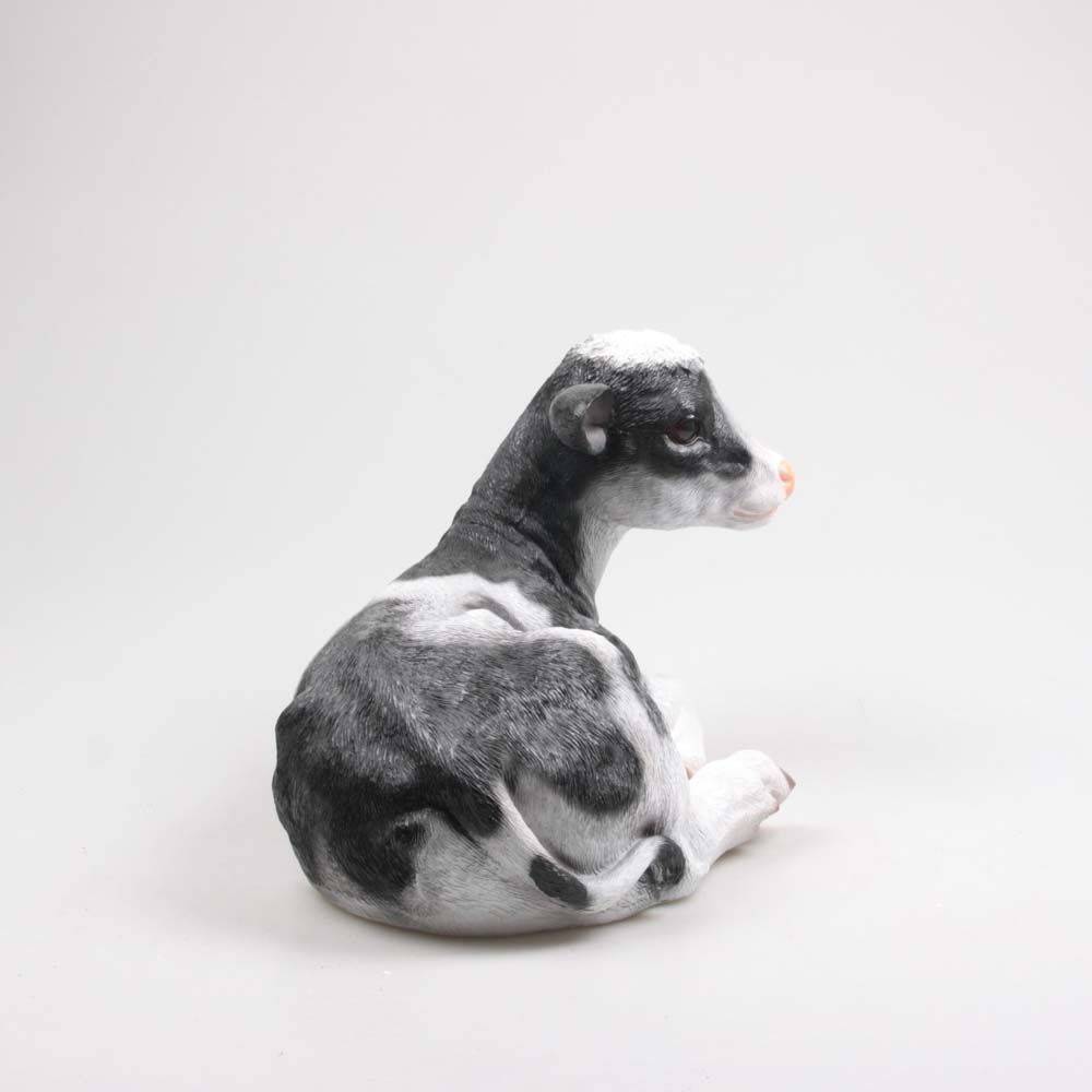 Farmwood Animals - Vache couchée en résine 46 x 28 x 27 cm - Imagen 4