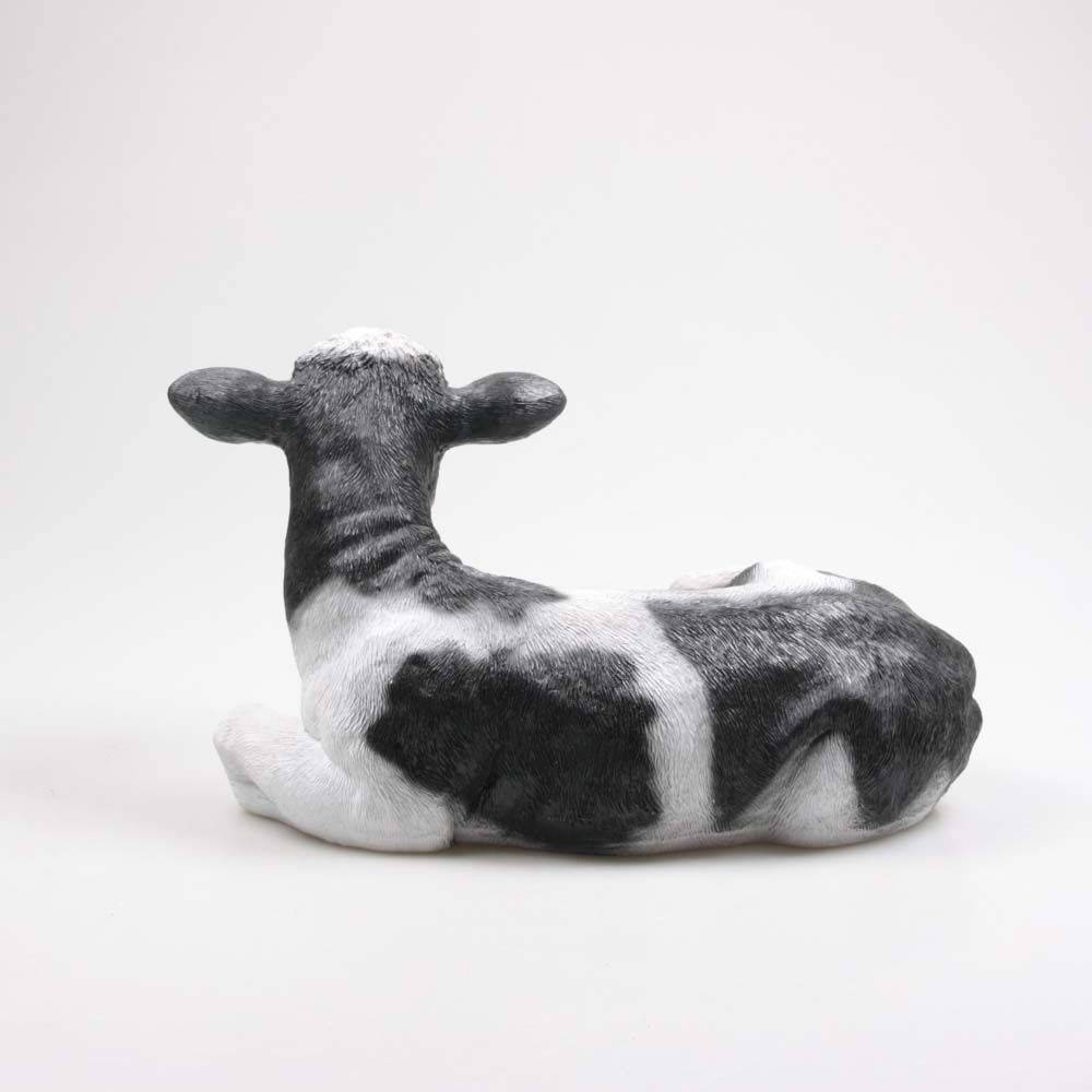 Farmwood Animals - Vache couchée en résine 46 x 28 x 27 cm - Imagen 3