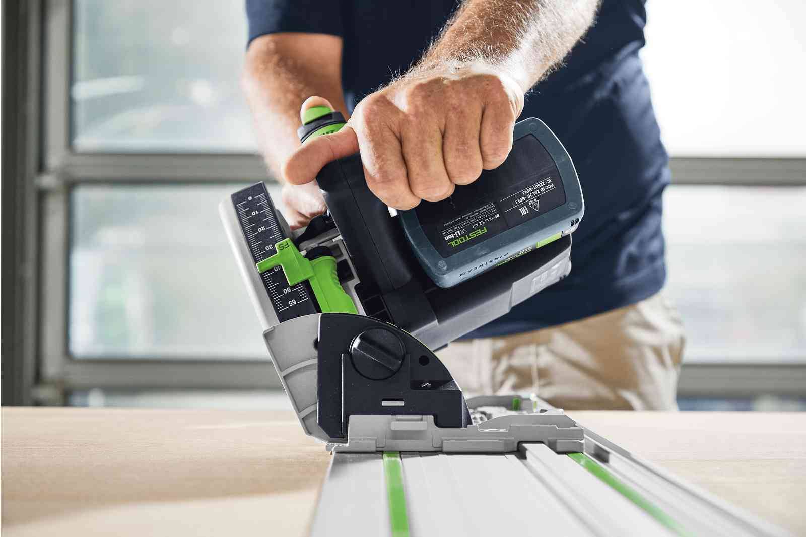 Festool - Scie plongeante sans fil TSC 55 5,0 KEBI-Plus/XL-FS - FESTOOL - avec 2 batteries 18V 5.0Ah - chargeur double - systainer - 577391 - Imagen 6