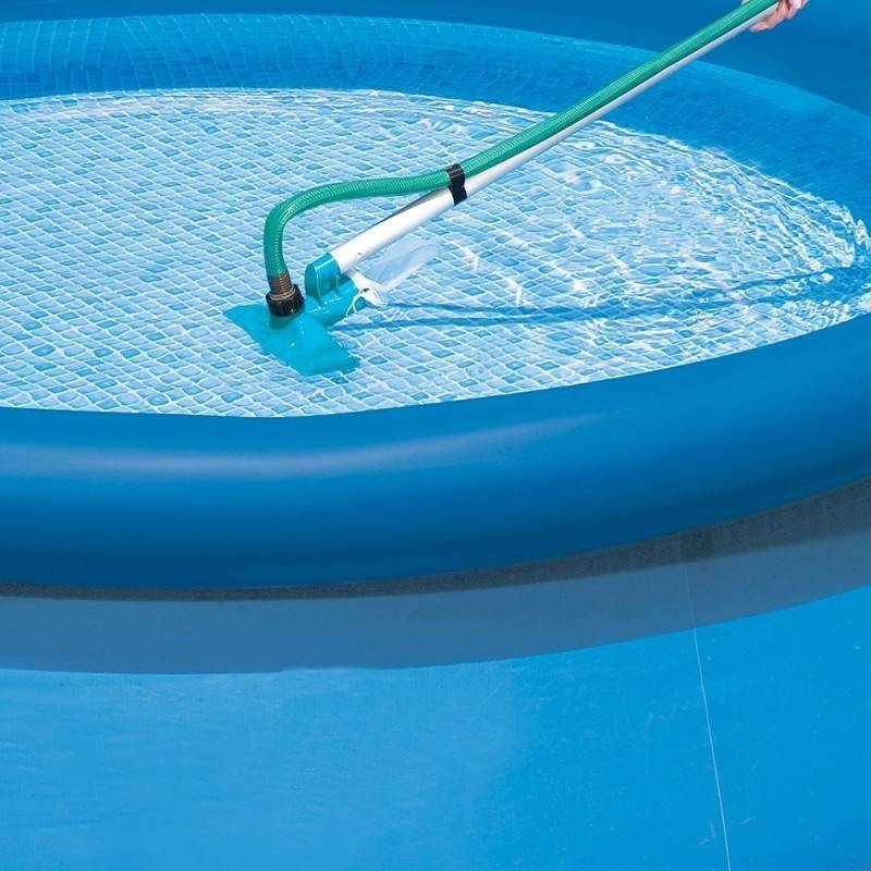 Kit d'entretien de piscines épuisette + balai Intex - Imagen 4