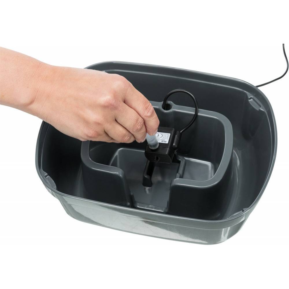 Trixie - Fontaine d'eau Polygon pour chien ou chat 2.5 Litres - Imagen 5