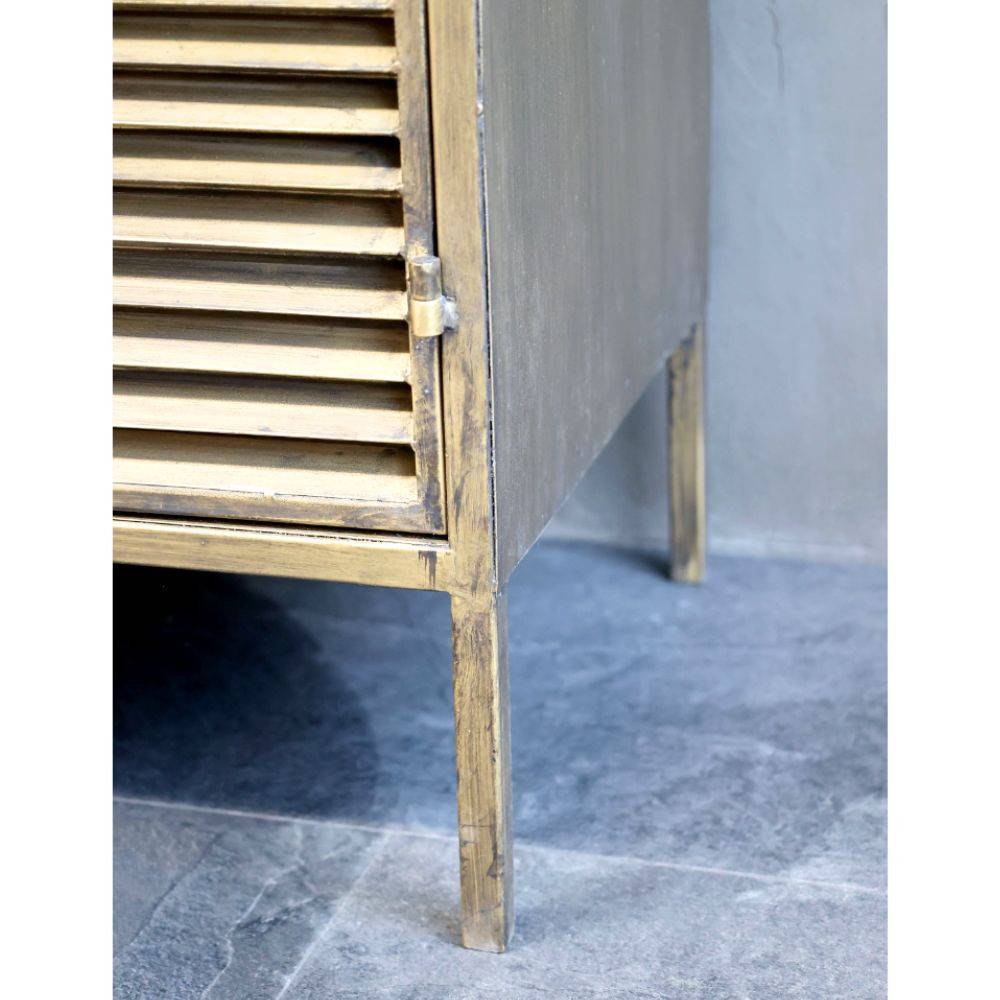Chemin De Campagne - Armoire placard 2 portes en fer laiton antique 60 x 36.5 x 116 cm Chemin de campagne - Imagen 6