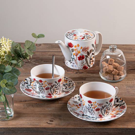 LOT DE 5 Tasses A Cafe + 3 Sous-Tasses Alessi Toyo Ito 2006 EUR 60,00 LOT DE 5 Tasses A Cafe + 3 Sous-Tasses Alessi Toyo Ito 2006 EUR 60,00