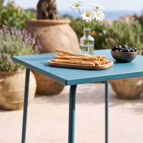Oviala - Ensemble table de jardin carrée et 2 chaises acier bleu pacific Palavas - Oviala - Imagen 3