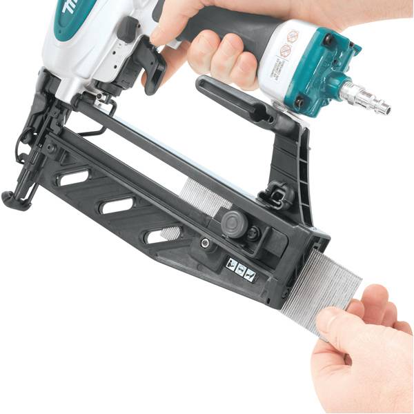 Cloueur pneumatique 8,3 bar 25 à 64 mm MAKITA - AF601 - Image 3