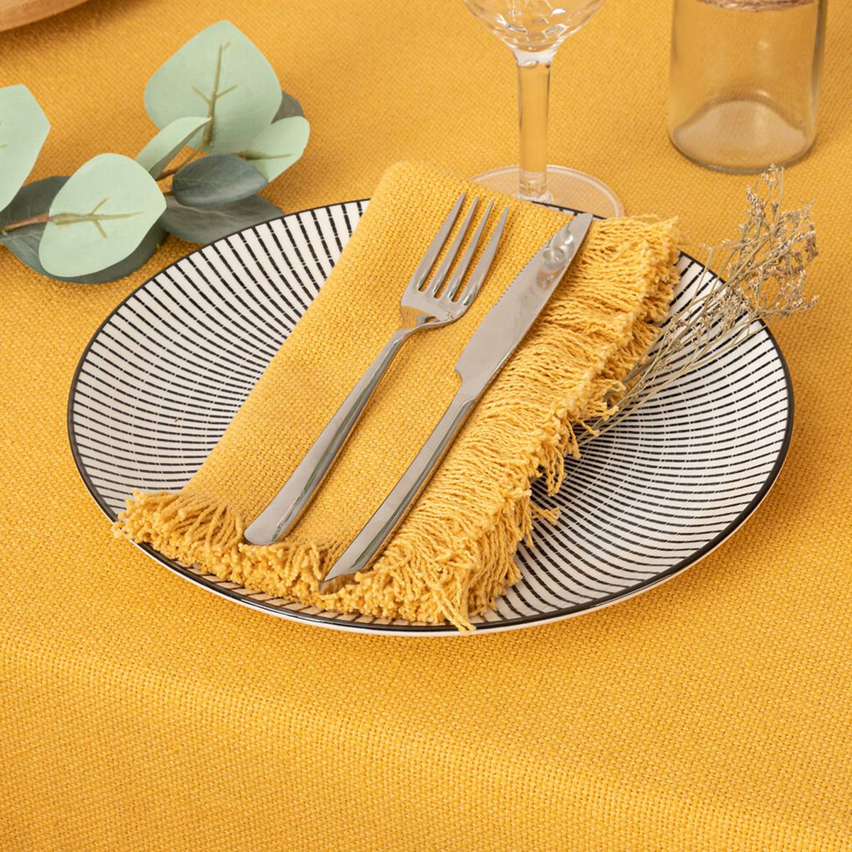 Atmosphera - Lot de 2 serviettes de table "Maha" jaune moutarde 40x40cm - Atmosphera Créateur d'intérieur - Imagen 1