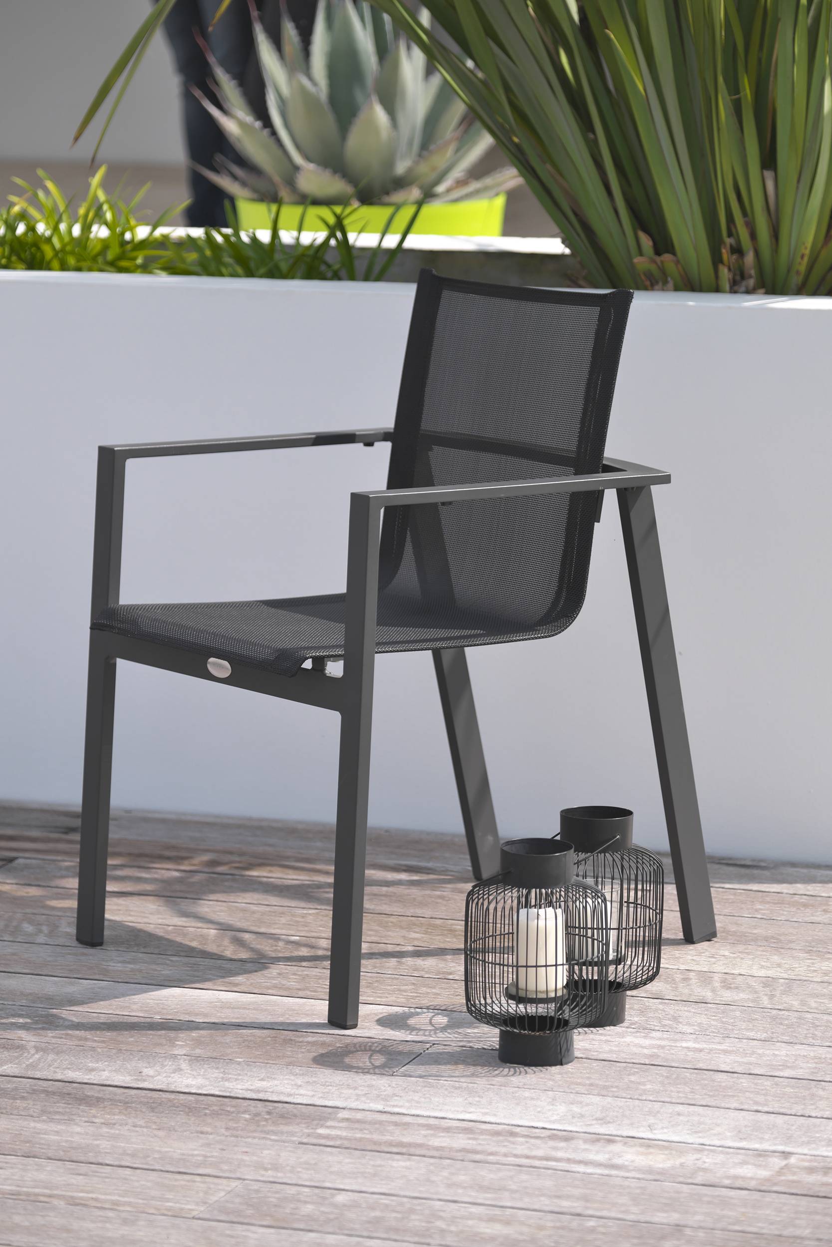 Dcb Garden - Fauteuil de jardin empilable en aluminium - Gris anthracite - ALU-MIAMI - Image 3