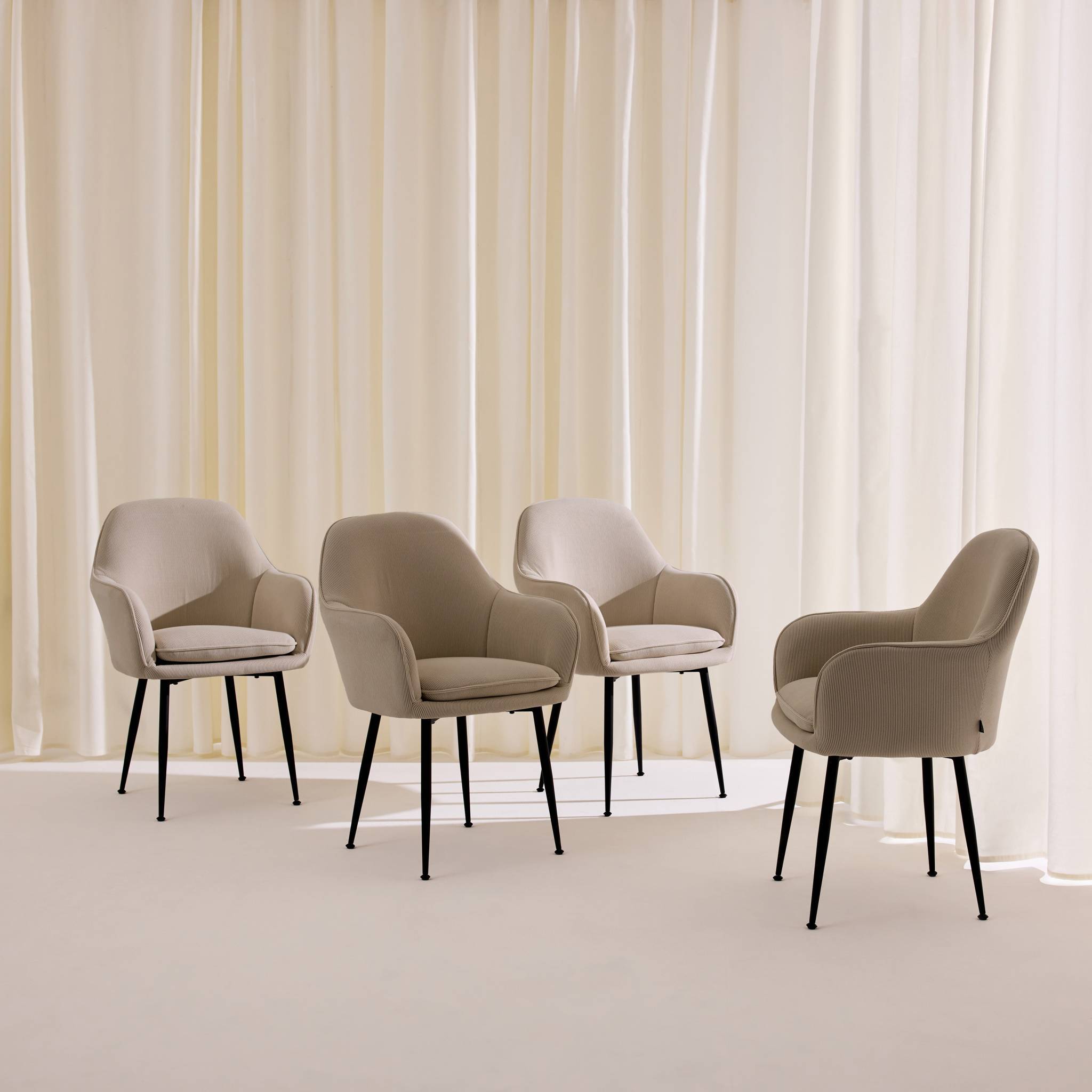 sweeek - Lot de 4 fauteuils en velours côtelé beige et pieds en métal noir mat. L 57 x P 59 x H 84.5cm | sweeek - Image 3