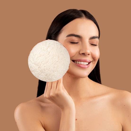 Sun&Sia - Éponge Konjac 100% Naturelle – Nettoie en Profondeur et en Douceur - Soin et Routine Beauté Naturel - Tous Types de Peau - Image 3