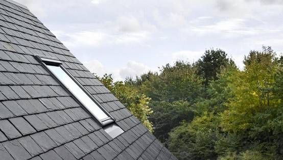 Raccord pour ardoises Gris VELUX 78x140 cm - encastré/ matériaux plats jusqu'à 8 mm - EDN MK08 0000 - Image 3