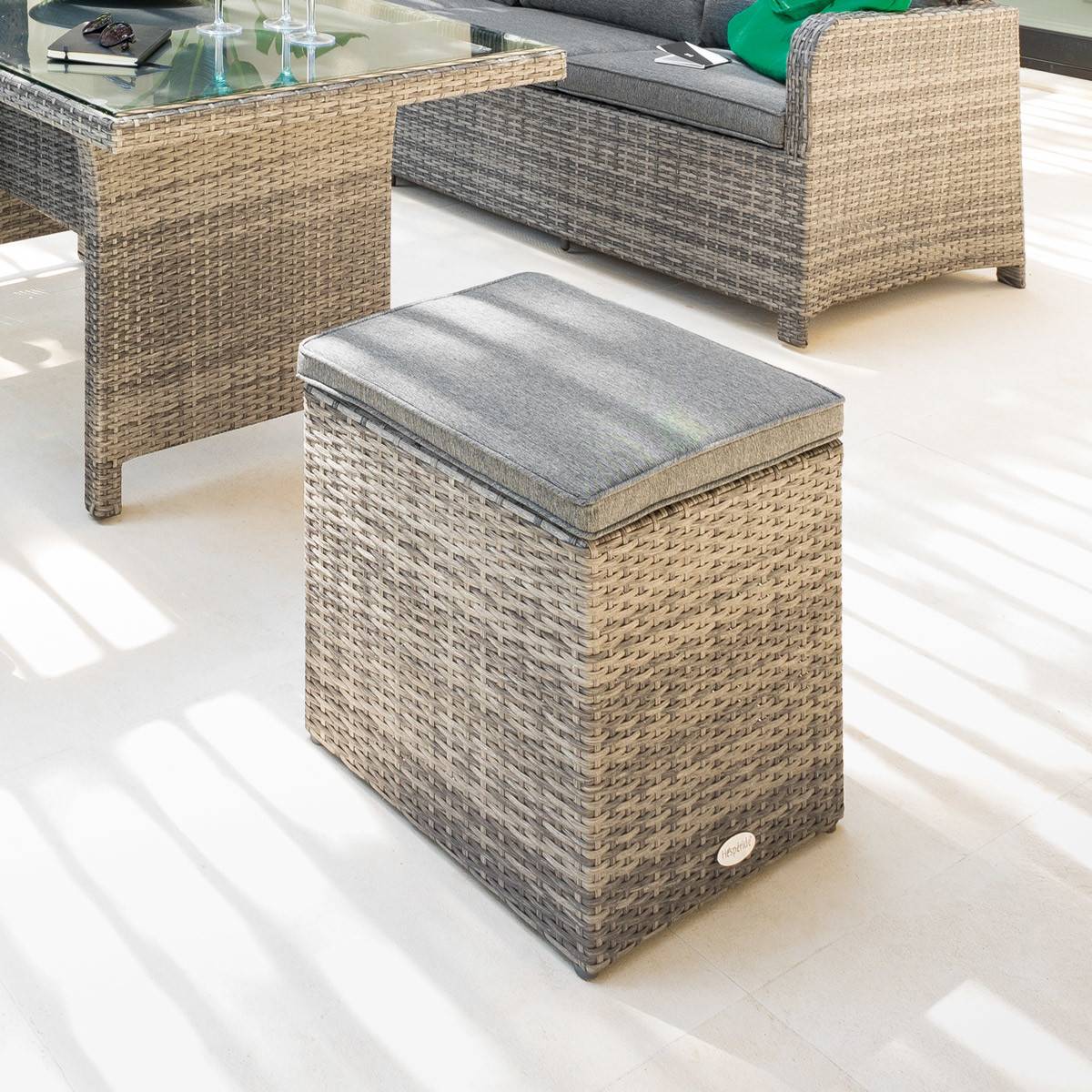 Hesperide - Pouf de jardin "Mayari" terre d ombre aluminium traité époxy en résine tressée Hespéride - Image 3