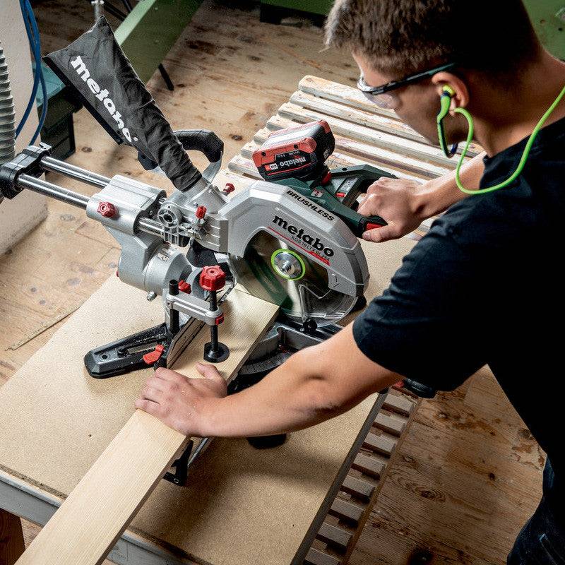 Metabo - Scie à onglet radiale ∅254mm 18V - METABO 614254850 - KGS 18 LTX BL 254 (sans batterie) Metabo - Imagen 5