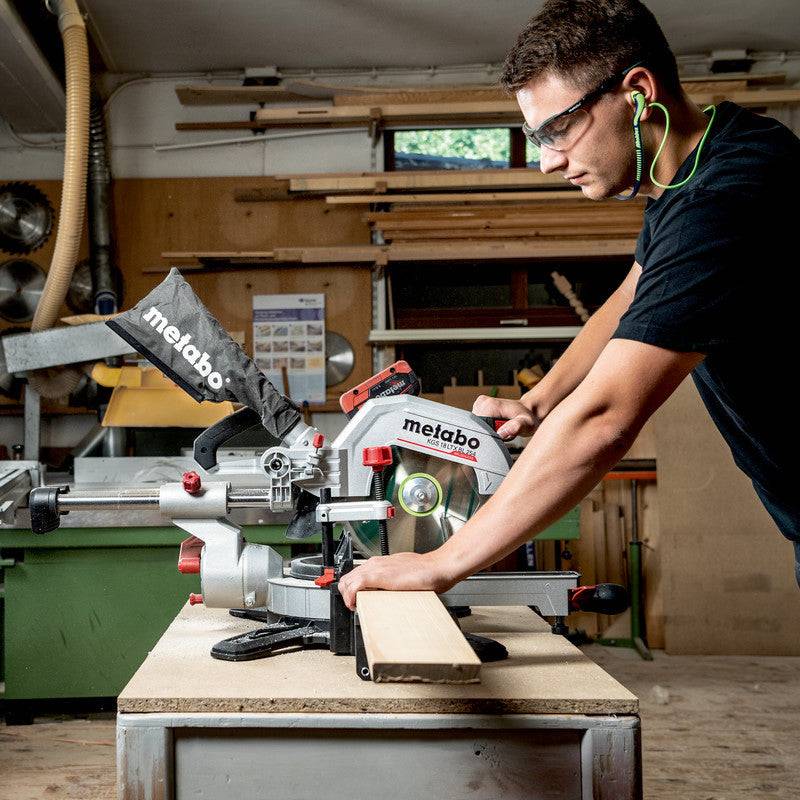 Metabo - Scie à onglet radiale ∅254mm 18V - METABO 614254850 - KGS 18 LTX BL 254 (sans batterie) Metabo - Imagen 4