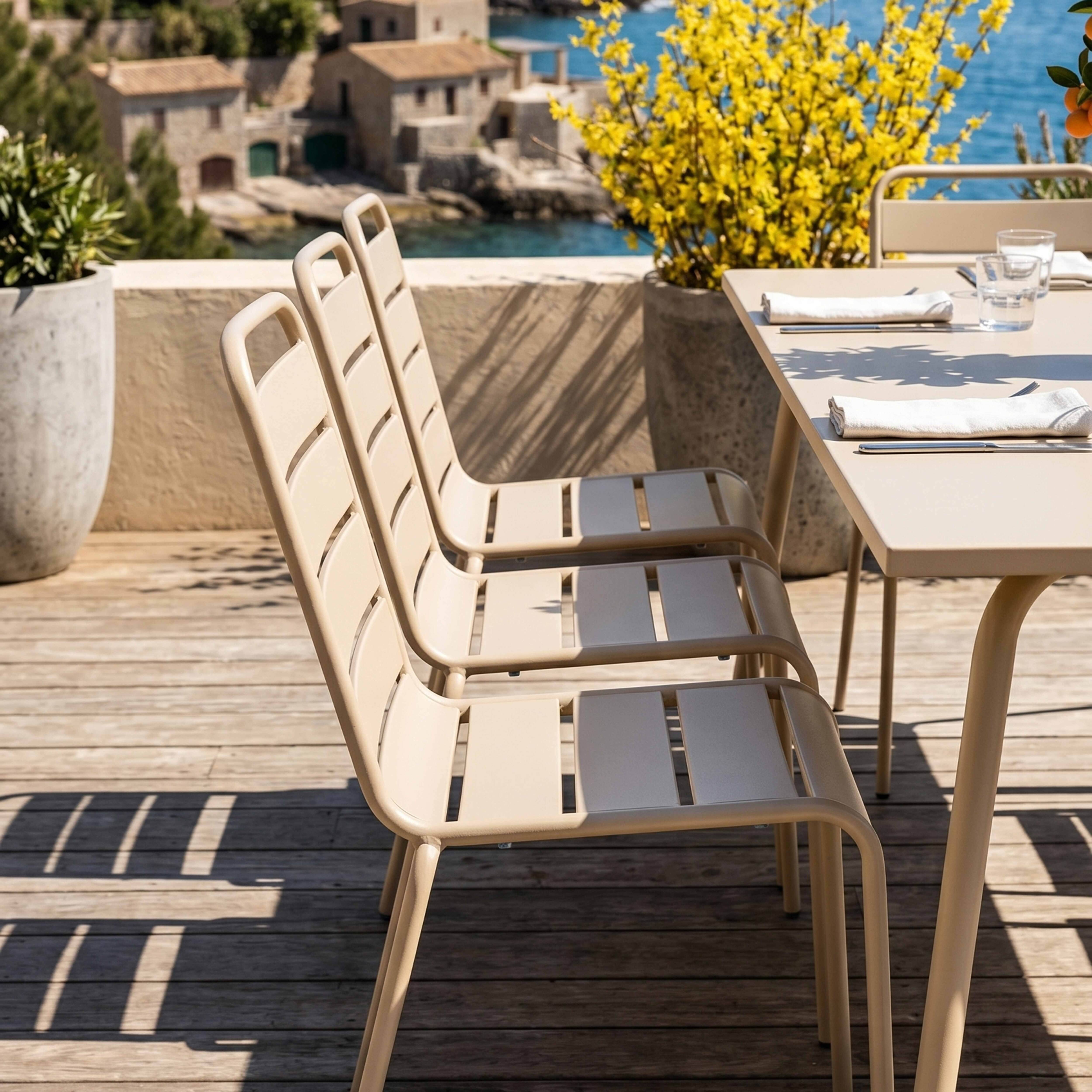 Oviala - Ensemble table de jardin et 8 chaises en métal ivoire Palavas - Oviala - Imagen 3