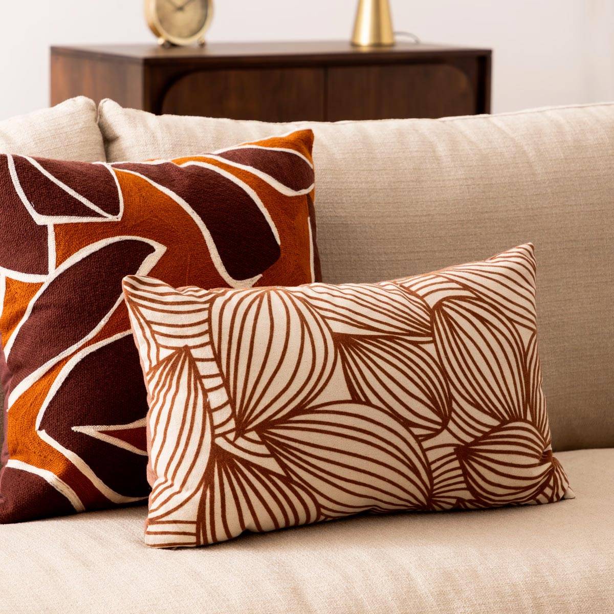 Atmosphera - Coussin floqué en velours motif feuille - ATMOSPHERA - Imagen 5