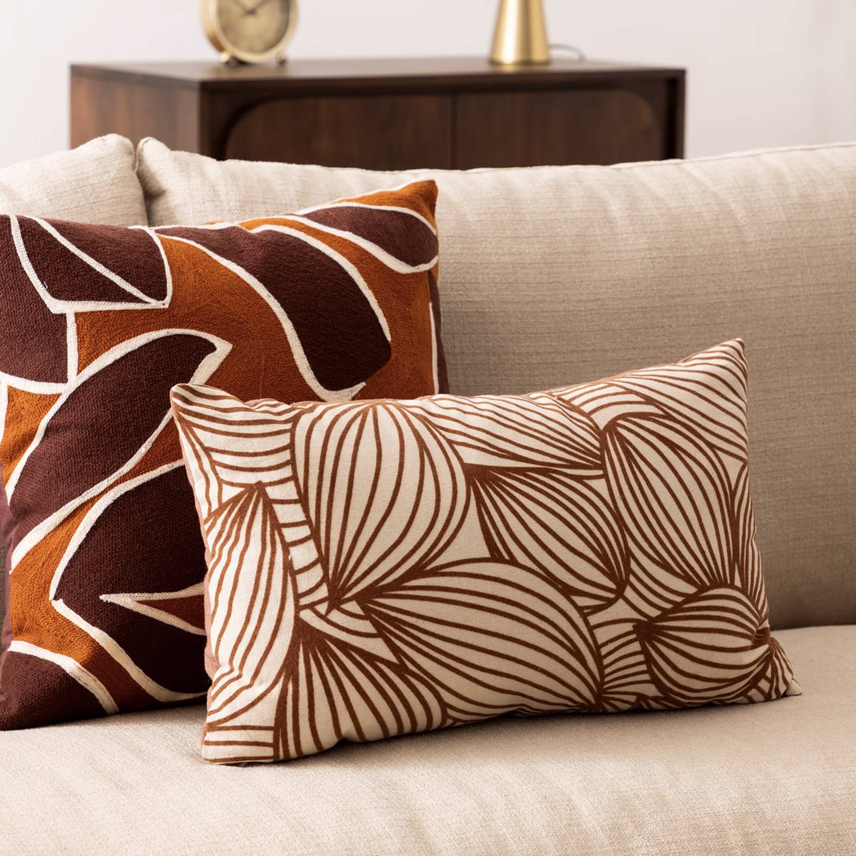 Atmosphera - Coussin floqué en velours motif feuille - ATMOSPHERA - Imagen 6