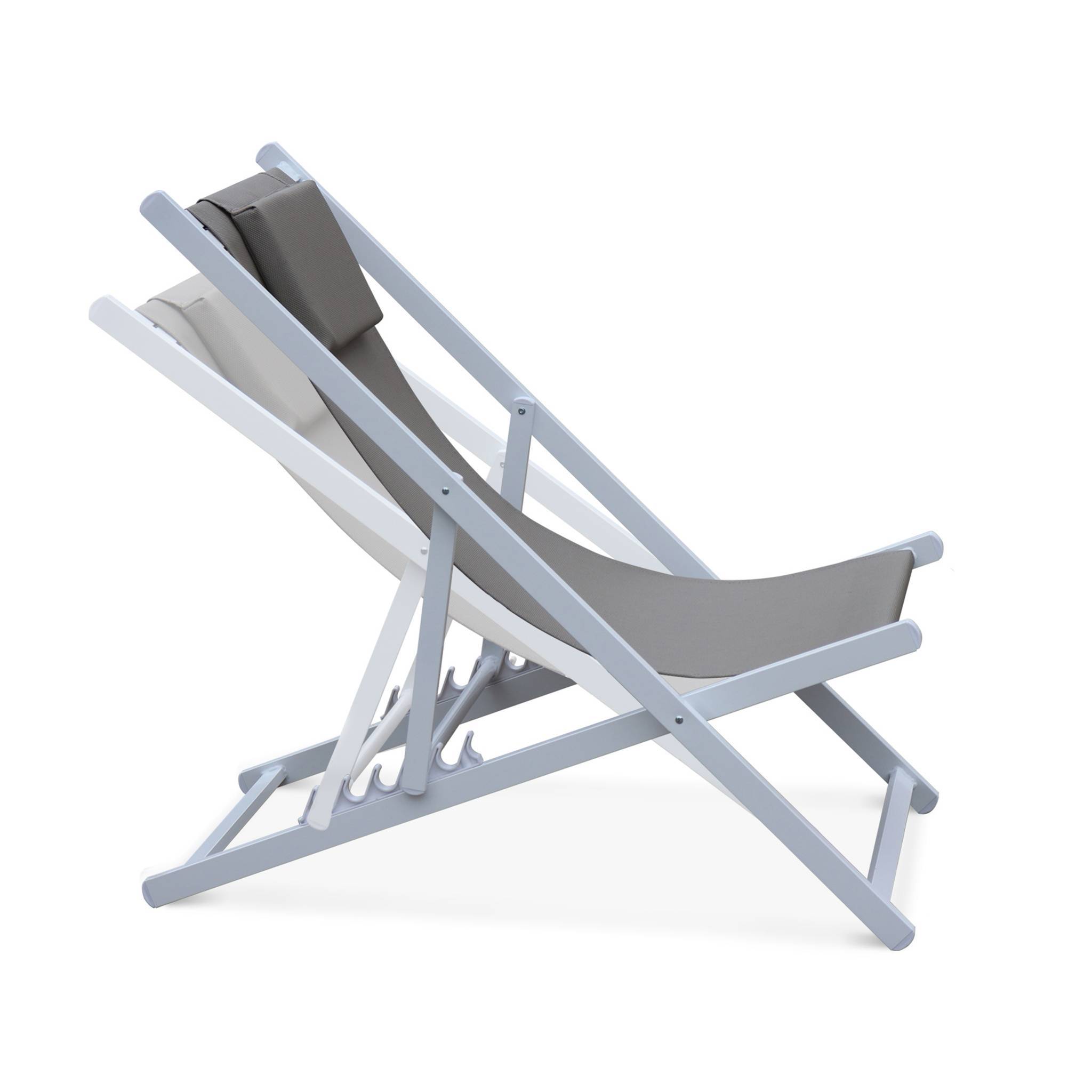 Lot de 2 bains de soleil - Gaia taupe - en aluminium blanc et textilene taupe avec coussin repose tête. chilienne | sweeek - Image 3
