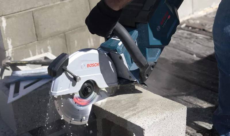 Bosch Professional - Tronçonneuse à lame carbure GCS 18V-230 Cut&Grind - BOSCH - sans batterie, ni chargeur - 06013B0000 - Image 5