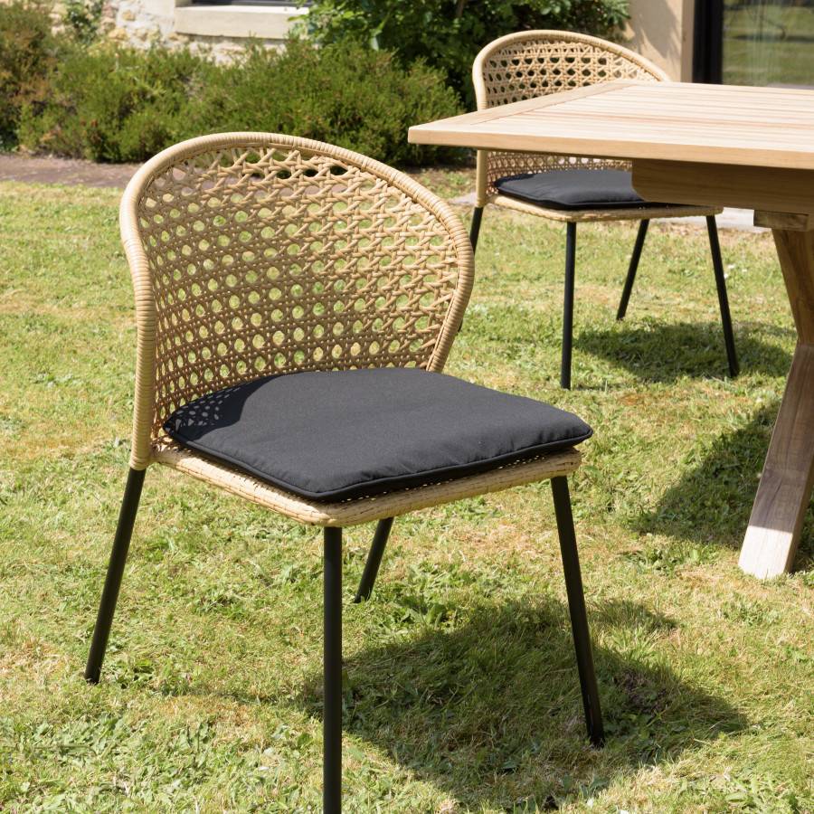 Macabane - MALO - SALON DE JARDIN 6 PERS. - 1 table rectangulaire 180x100cm et 6 chaises beiges et noires - Imagen 9