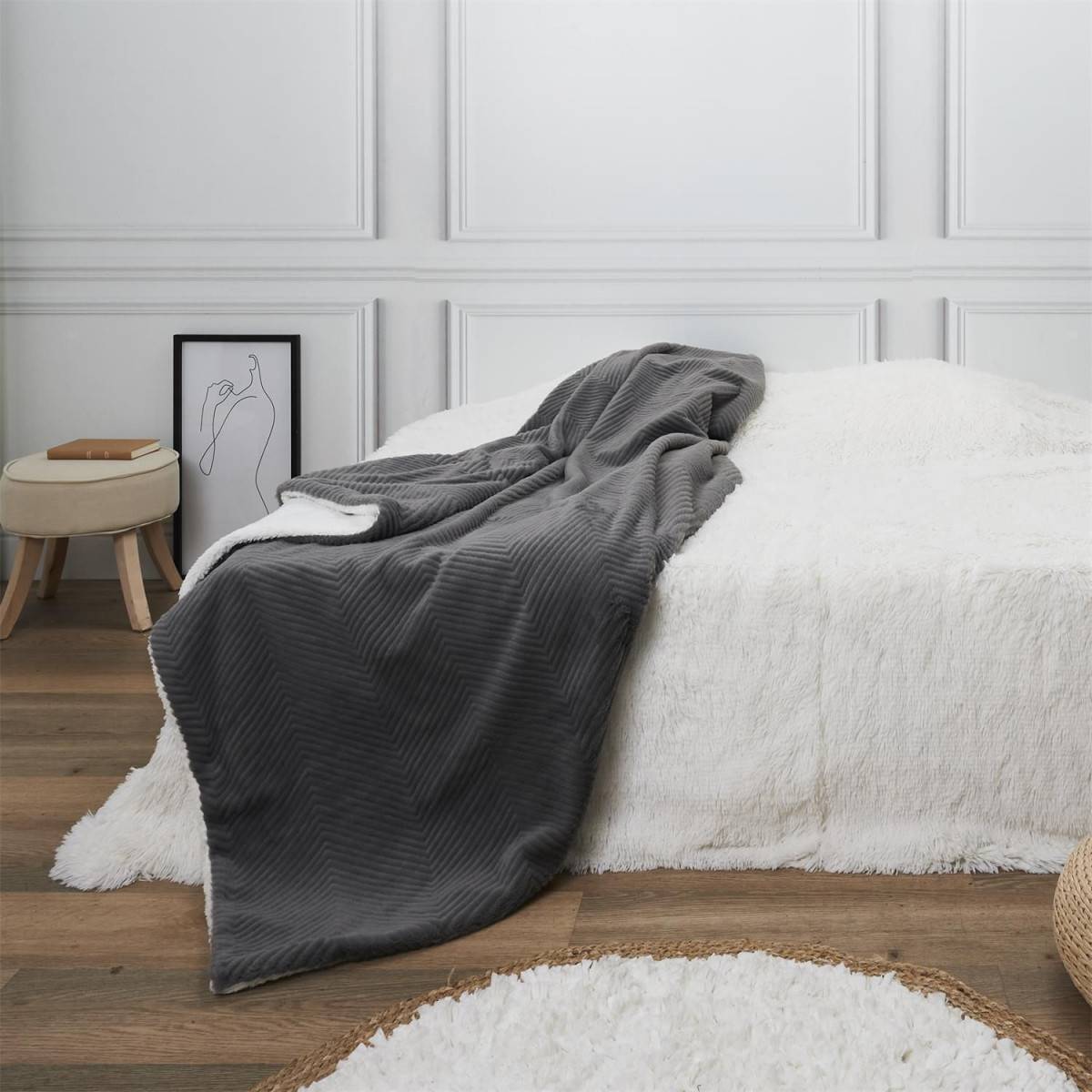 The Home Deco Factory - Plaid imitation fourrure grise et sherpa 140 x 200 cm - Image 4