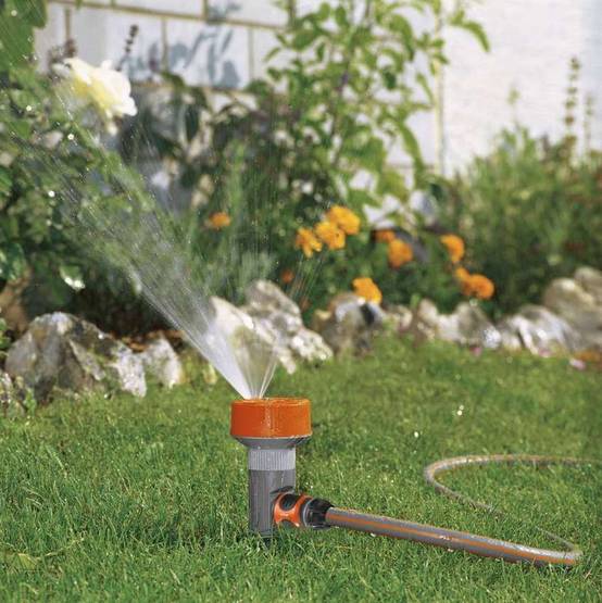 Gardena - Arroseur multi-surfaces Twist Classic - 180° / 360° - 80 m² / 100m²) Gardena - Image 2