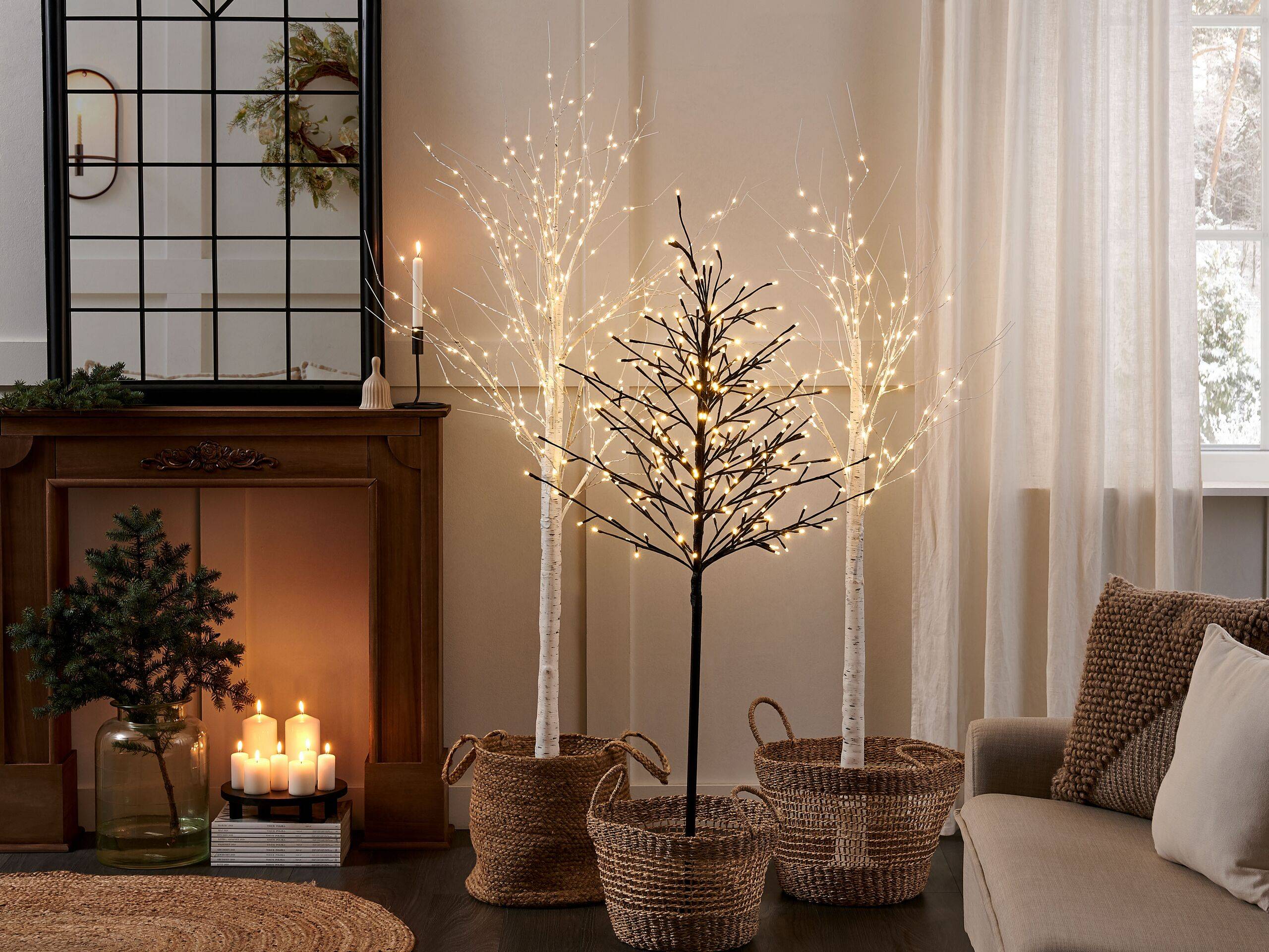 Beliani - Sapin de Noël Décoration LED en Métal noir 150 cm Décoration Saisonnière pour la Maison et le Jardin avec Lumières Noël Chic - Imagen 2